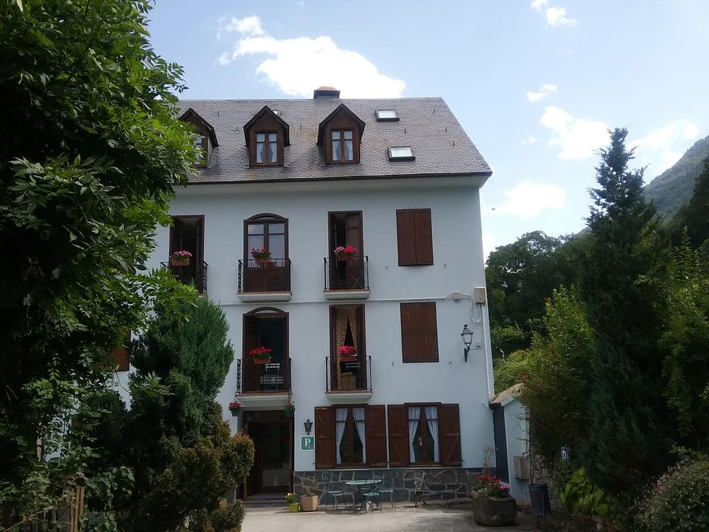 Hotel Casa Es Neres Les Esterno foto